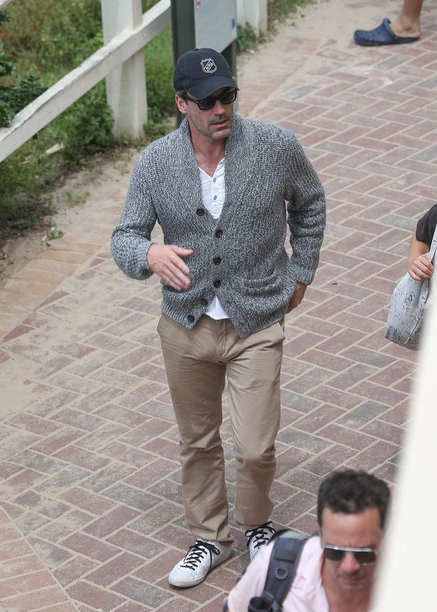 Jon Hamm Let S His Hammaconda Loose In Australia Ok