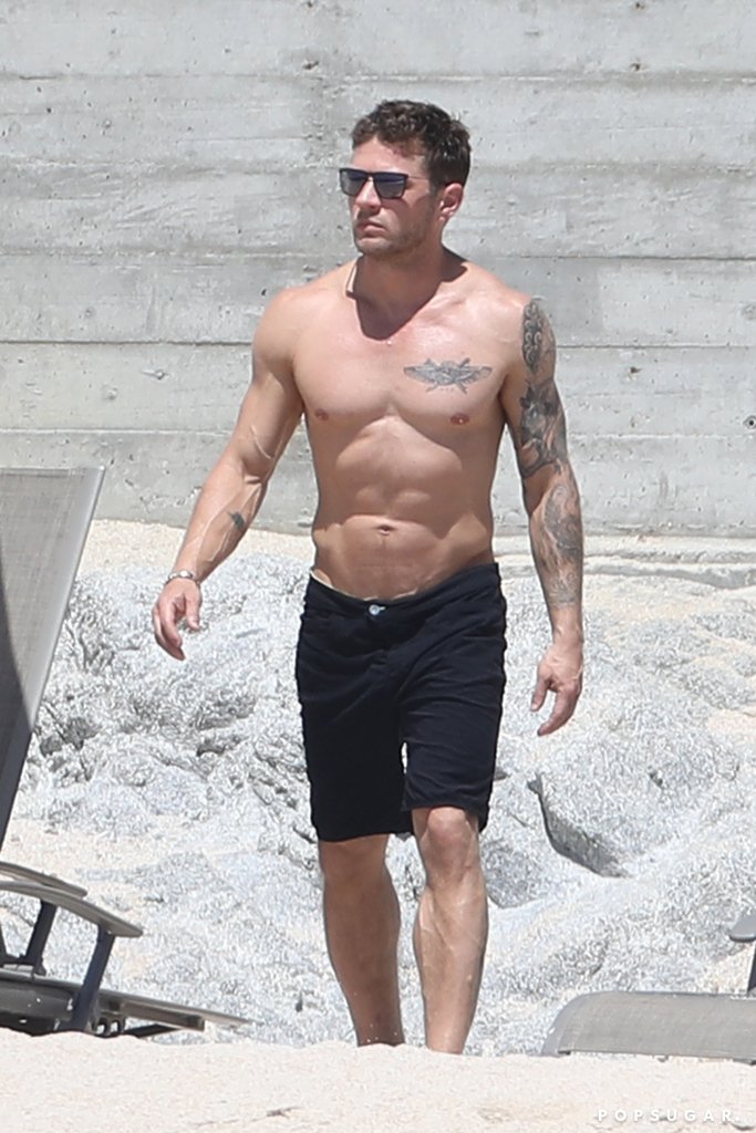 Just 15 Photos of Ryan Phillippe Being Fine As F**k 