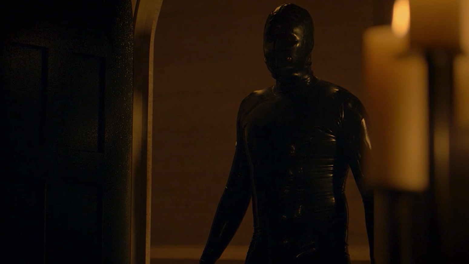 See Evan Peters Bottom for Rough Rubber Man in AHS 